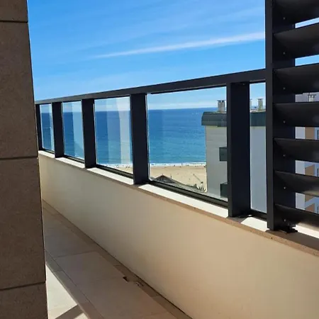 The Roof Da Rocha Apartment